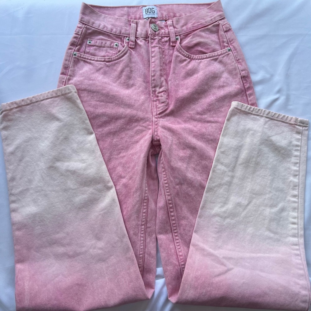 BDG Urban Outfitters High-Rise Mom Jeans Pink Wash Denim Pants Size 25